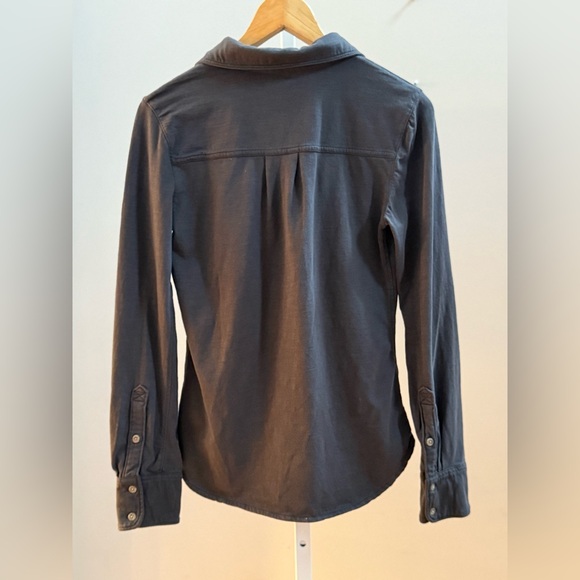 FAHERTY Sunwashed Knit Shirt Washed Black Size Small - Picture 7 of 10